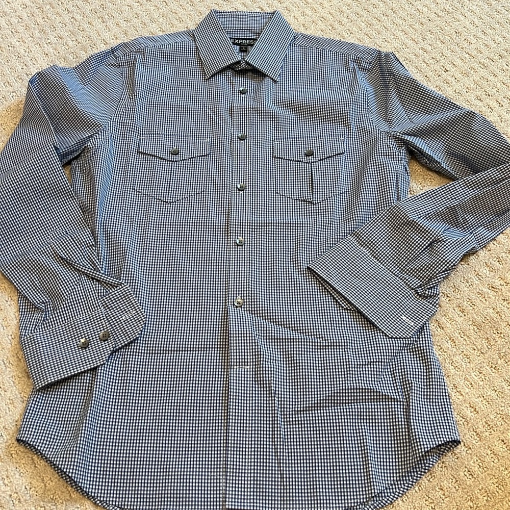 Express Men’s Fitted Dress Shirt